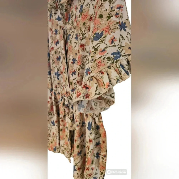 Suzanne Betro XL Women’s Blouse W/ Front Tie​​​​​ - Picture 3 of 4